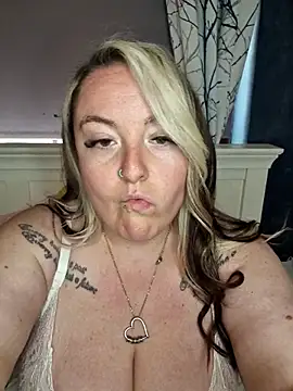 Stripchat cam girl BBW_Diamond_xox