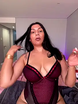 Stripchat cam girl BigBootyButter