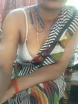 Stripchat cam girl Meena_Meenakshi
