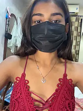 Stripchat cam girl LITLE_HONEY