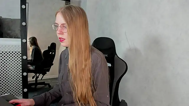 Stripchat cam girl Joann_Shermann