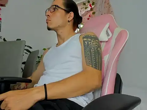 Stripchat cam girl Simon_smile01