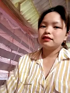 Stripchat cam girl optracun