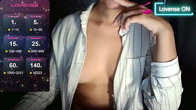 Stripchat cam girl LinaLiss88