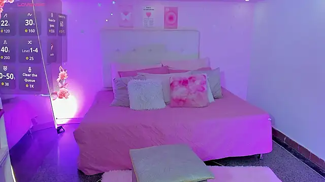 Stripchat cam girl ScarlettDreamss7