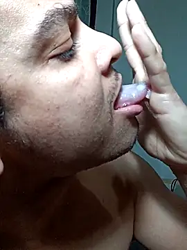 Stripchat cam girl cingonduro