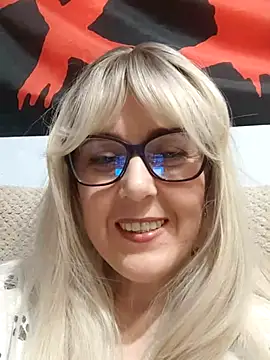 Stripchat cam girl Amelialove42