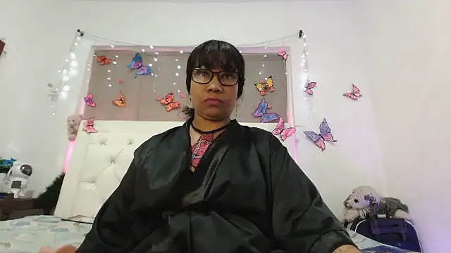 Stripchat cam girl yhazan_blake88