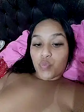 Stripchat cam girl pretinhahot25