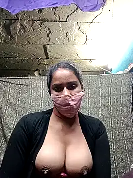 Stripchat cam girl Poonam8080