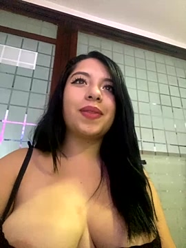 Stripchat cam girl Mia_Isabellaa