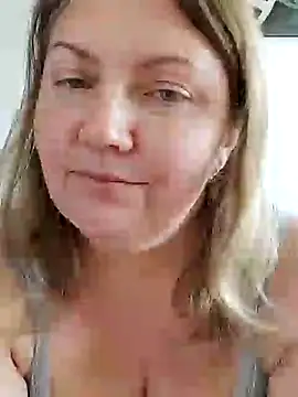 Stripchat cam girl Helen_Hotty