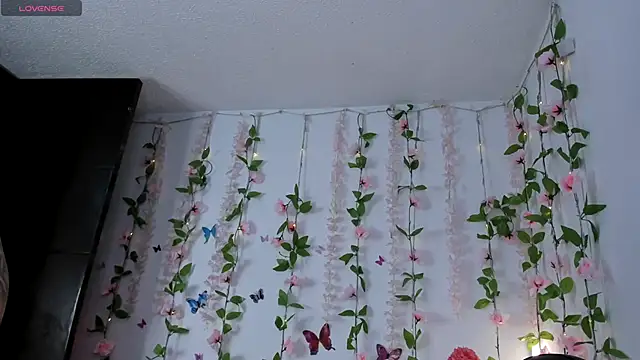 Stripchat cam girl SAMANTHAA01_