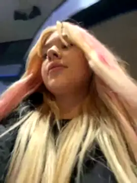 Stripchat cam girl Tattoe_walk