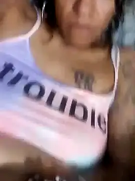 Stripchat cam girl SkyeeJ151