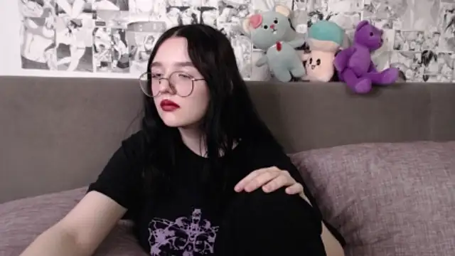 Stripchat cam girl helga_cookies