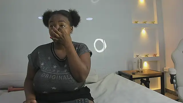 Stripchat cam girl claire_bonny