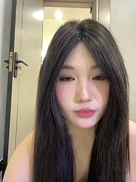 Stripchat cam girl lilyxye77