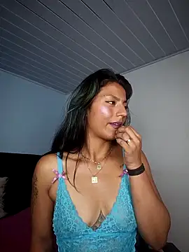 Stripchat cam girl SamathaMay
