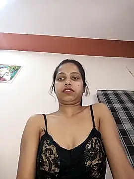 Stripchat cam girl RAYI_A