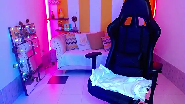Stripchat cam girl _azhura