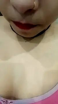 Stripchat cam girl Deepsika