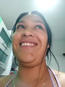 Stripchat cam girl Victoria-June-