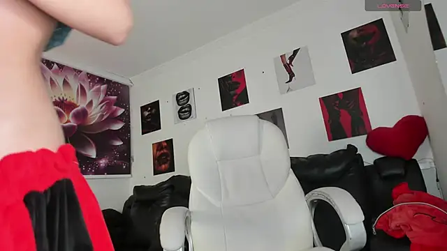 Stripchat cam girl lycoris_19