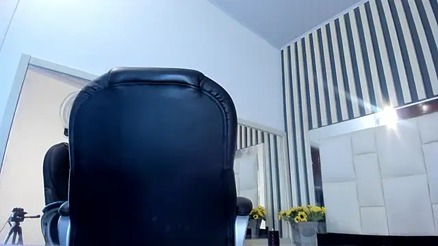 Stripchat cam girl valeria__lopez