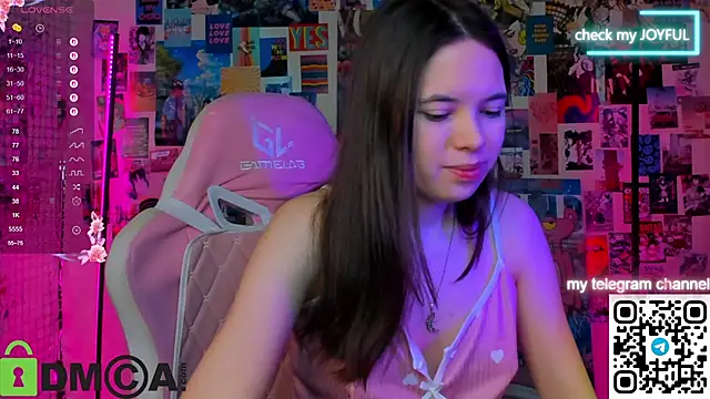 Stripchat cam girl Chio_Mio