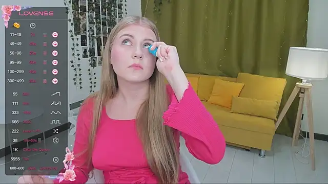 Stripchat cam girl Hot_Flirtt