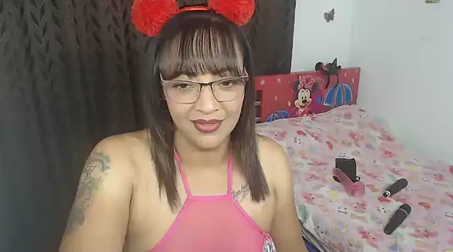 Stripchat cam girl sharon880