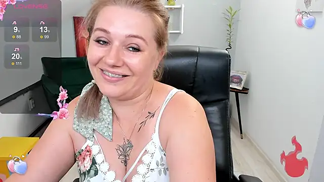Stripchat cam girl JessicaBluee