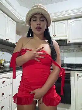 Stripchat cam girl laure_torres