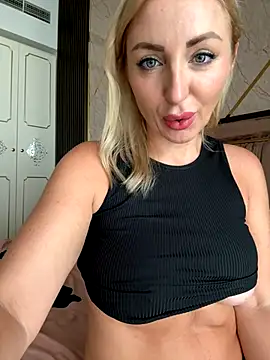 Stripchat cam girl AmyPage