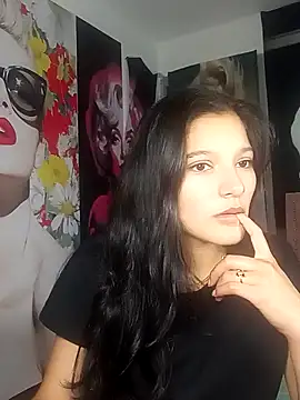 Thumbnail of Sweet_Innocence_ - Stripchat live cam