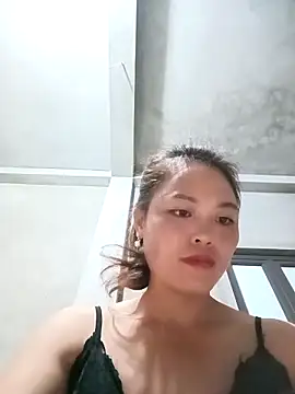 Stripchat cam girl MychuSweet