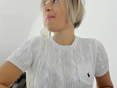 Stripchat cam girl Ssoniaaa