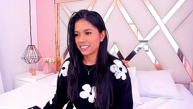 Stripchat cam girl samantaa_shy