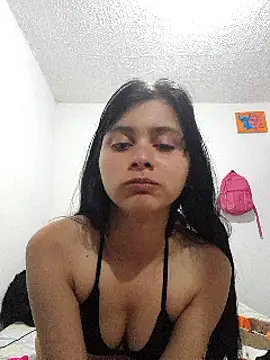 Stripchat cam girl CHLOE_ISABELL