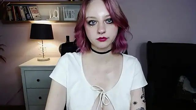 Stripchat cam girl MadelineLust