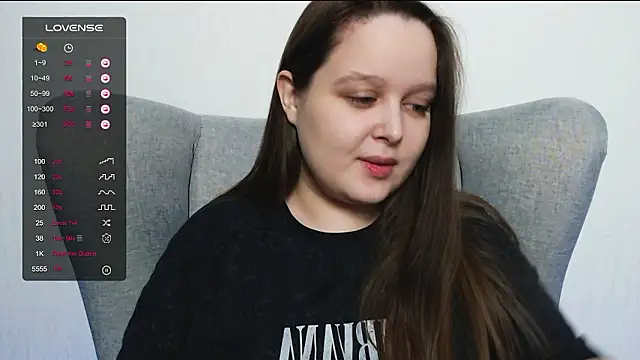 Stripchat cam girl Lovbess
