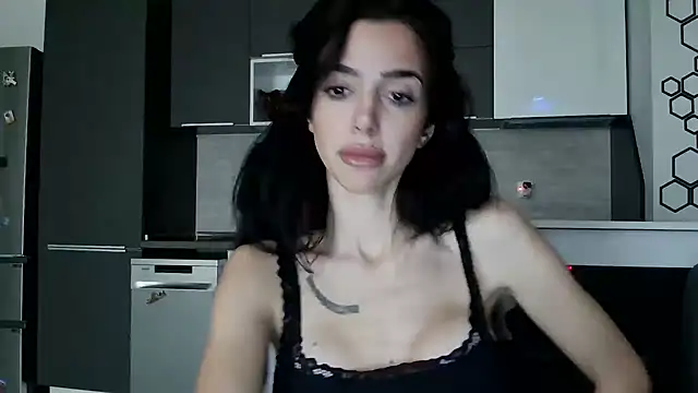 Stripchat cam girl gglingeriee