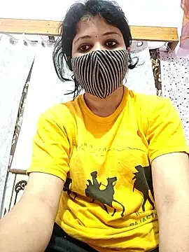 Stripchat cam girl Priyaji7575