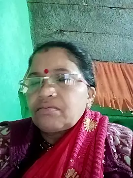 Stripchat cam girl Manavi_x