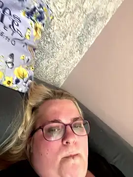 Stripchat cam girl sweetsandy231