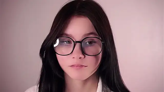 Stripchat cam girl LuluFrye