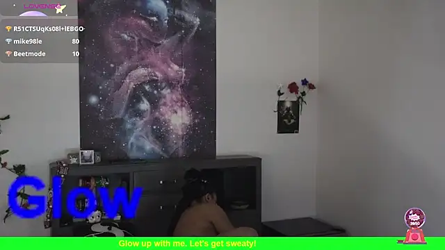 Stripchat cam girl CosmicDream143