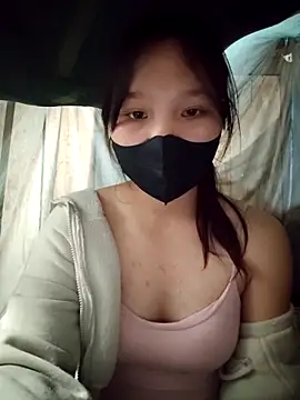 Stripchat cam girl linh-miu99