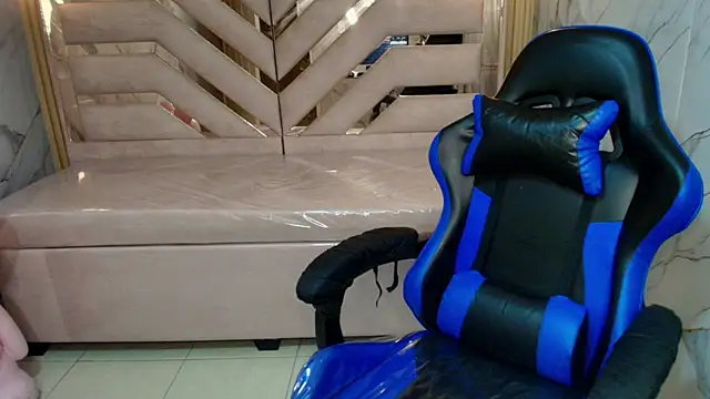Stripchat cam girl katalina_r_